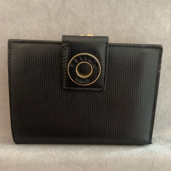 Black Compact Wallet. Very good conditions. No tears. - Picture 1 of 8